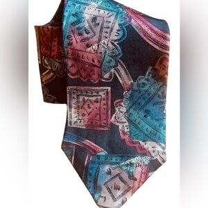 Harve Benard 100% Silk Necktie Navy Taupe Burgandy